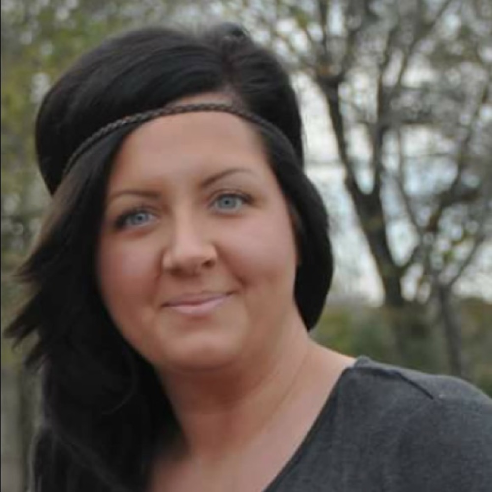 Meet your Posher, Jacquelyn